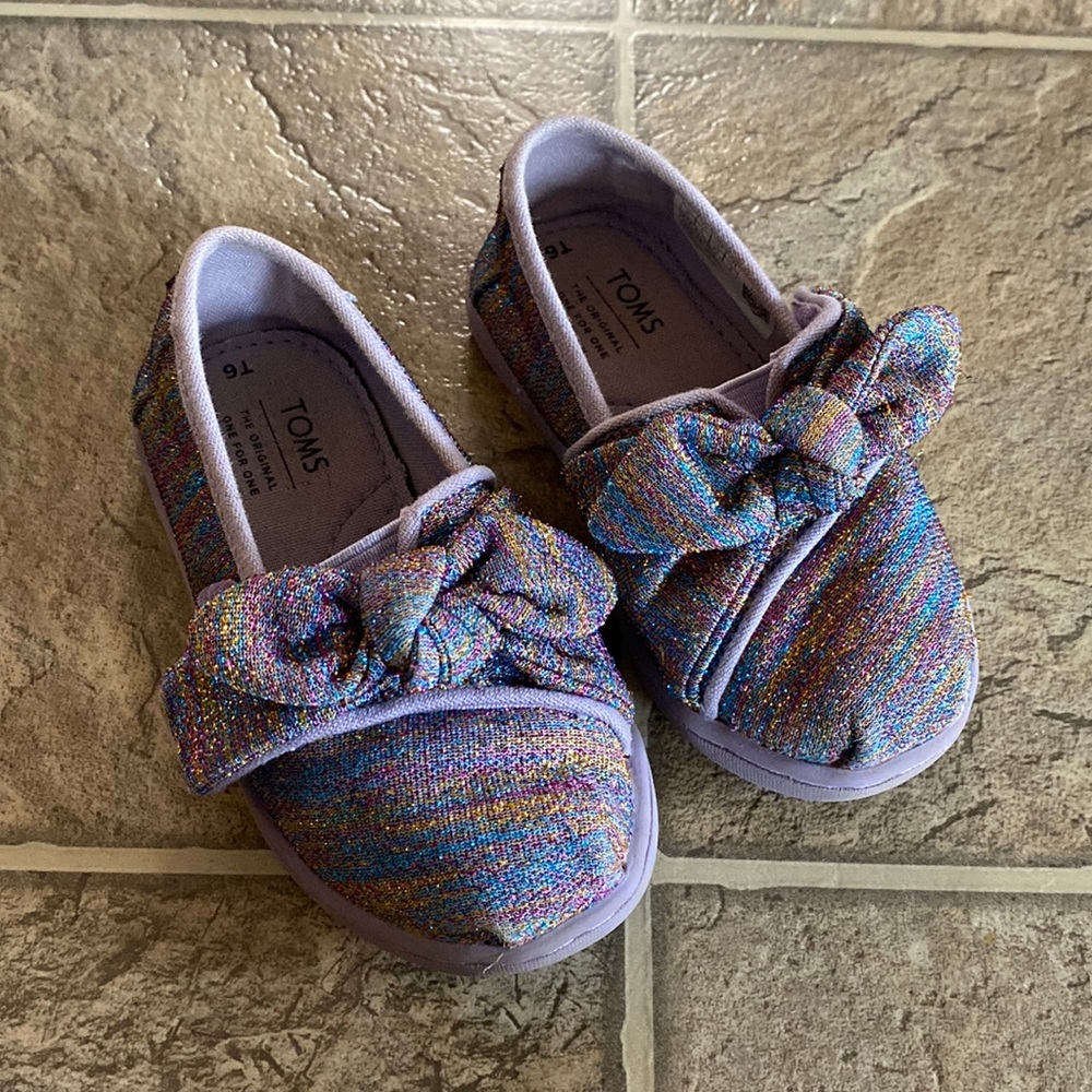 Toddler Girl Toms